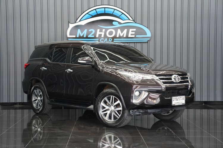 Toyota Fortuner 2015 2.8 V 4WD Utility-car ดีเซล เกียร์อัตโนมัติ น้ำตาล รูปที่ 3