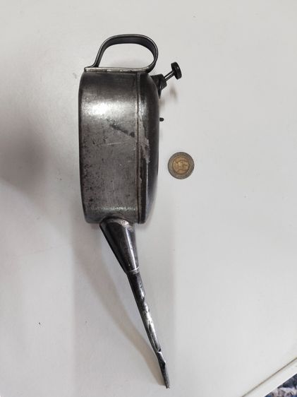 เครื่องหยอดน้ำมันโบราณ กระป๋องขนาด12-14นิ้ว ของวินเทจจากยุค1950 รูปที่ 9