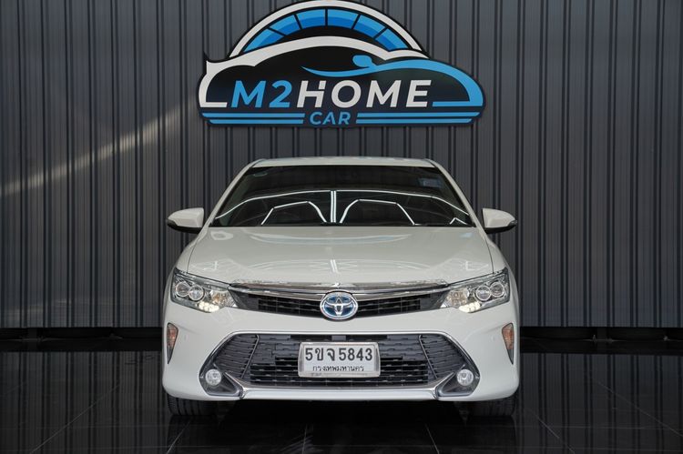 Toyota Camry 2015 2.5 Hybrid Sedan ไฮบริด เกียร์อัตโนมัติ ขาว รูปที่ 2