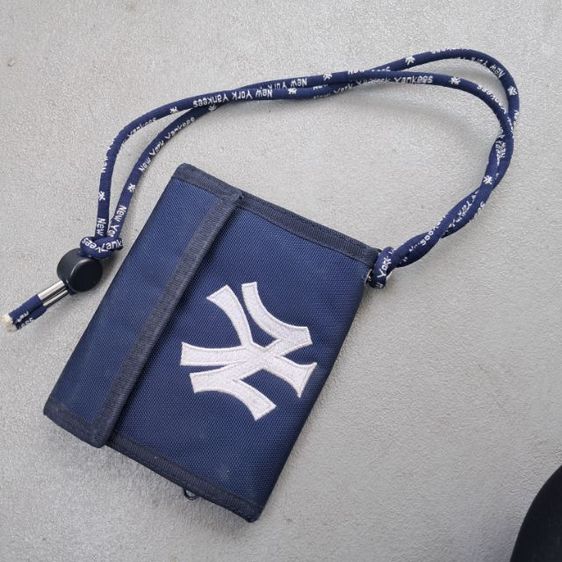 นาฬิกา Elle , ไขลาน Krone กระเป๋าสตางค์ new york, เข็มขัดวินเทจ, แก้วจานยุคเมจิ รูปเกอิชา , กระเป๋า Gucci รูปที่ 5