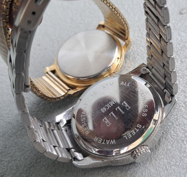 นาฬิกา Elle , ไขลาน Krone กระเป๋าสตางค์ new york, เข็มขัดวินเทจ, แก้วจานยุคเมจิ รูปเกอิชา , กระเป๋า Gucci รูปที่ 3