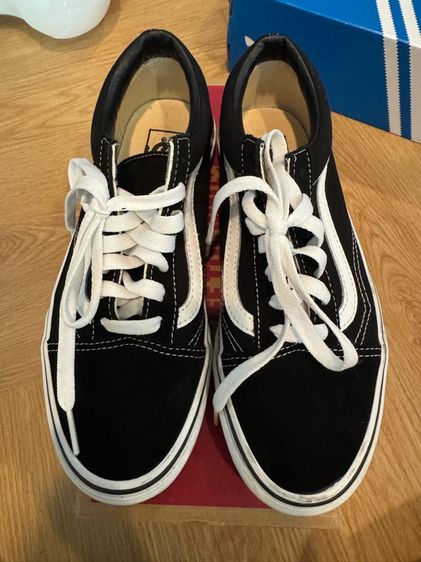 รองเท้า