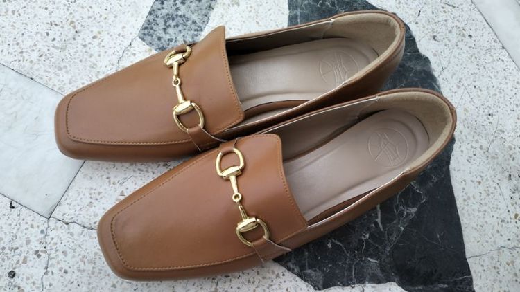 รองเท้าทรง loafers หัวตัด มือ1 ทรงสวย