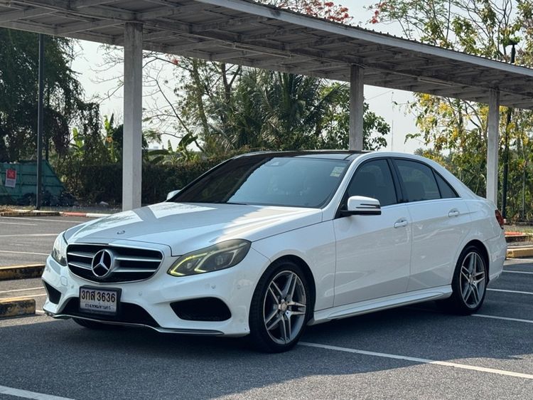 รถ Mercedes-Benz E-Class E300 สี ขาว