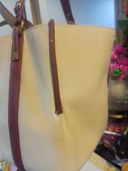 กระเป๋าทรงฮิตแบรนด์ดังสภาพดีเยี่ยม รูปที่ 3