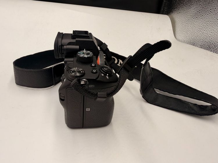 ขายกล้อง Sony A7 mark III (Full-frame) สภาพสวย ครบกล่อง shutter น้อยมาก 4000 รูปที่ 9