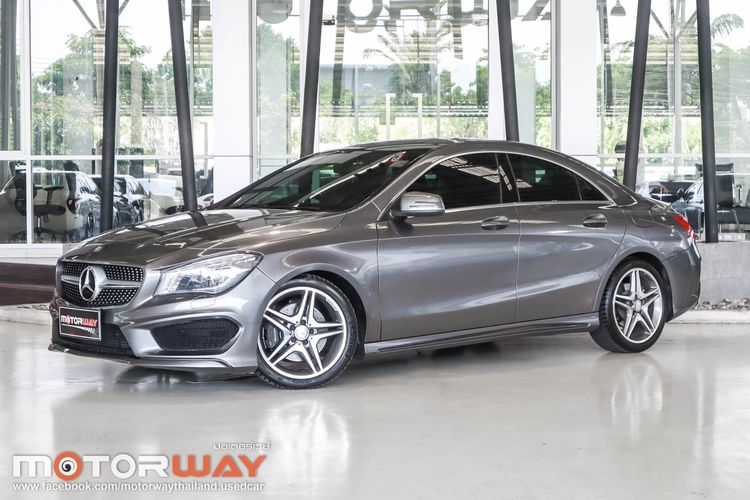Mercedes-Benz CLA 250 AMG Dynamic สี Mountain Gray ปี 2014  วิ่ง 120,000 km.