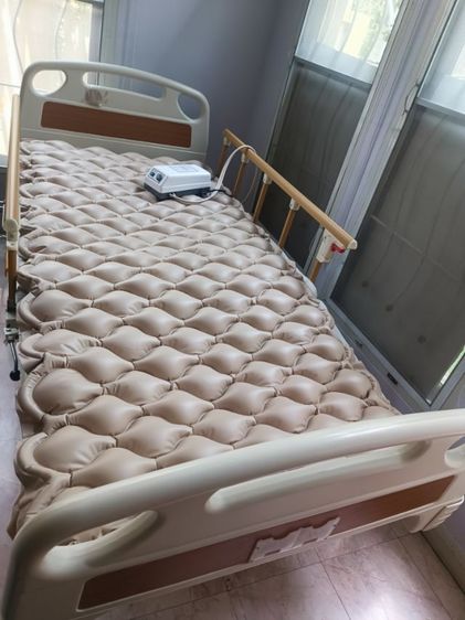 เตียงนอนปรับได้พร้อมที่นอนมีปั๊มลม