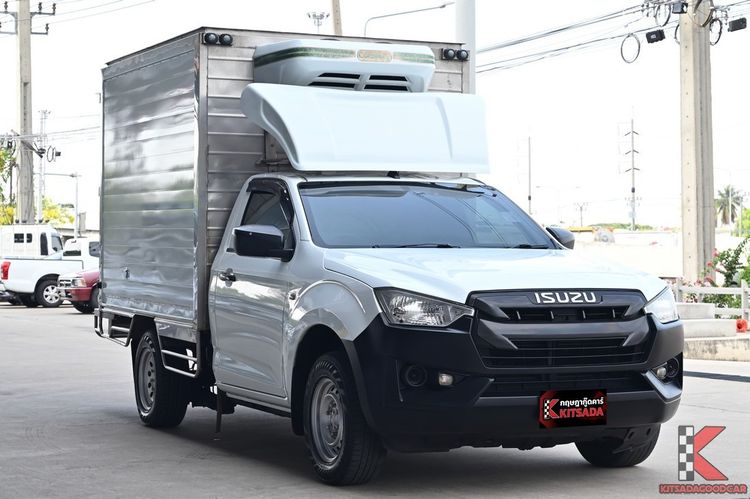 รถ Isuzu D-MAX 1.9 B สี ขาว