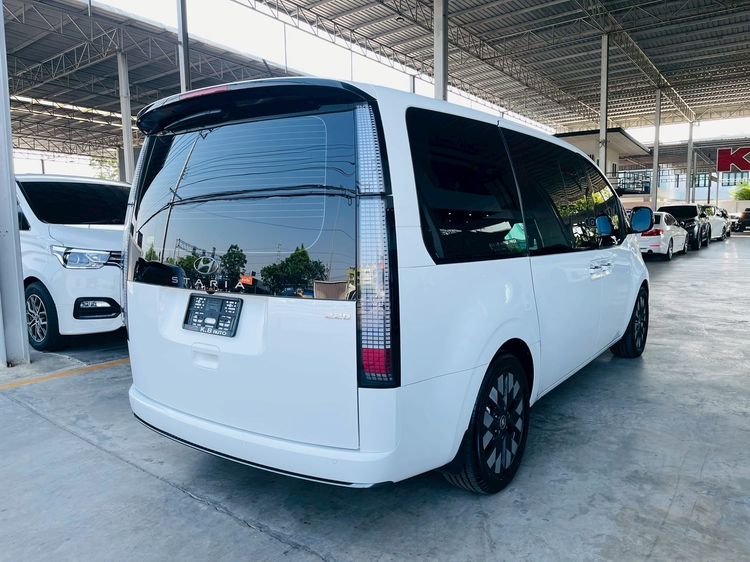Hyundai Staria 2023 PREMIUM 2.2 Van ดีเซล ไม่ติดแก๊ส เกียร์อัตโนมัติ ขาว รูปที่ 4