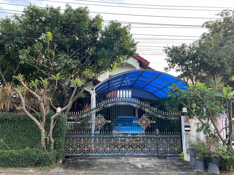 อื่นๆ มีบางส่วน สร้างเสร็จก่อน 2010 ขายบ้านเดี่ยว 60 ตารางวา สายไหม กรุงเทพฯ ราคา 6.5 ลบ. รูปที่ 2