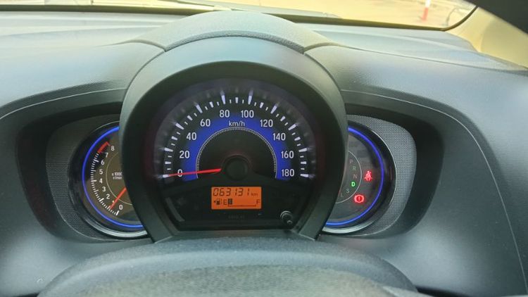 ขายตัด สด Honda Mobilio ปี 2014 V