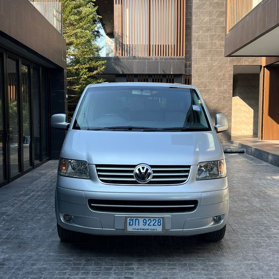 รถ Volkswagen Transporter 2.5 TDi สี เทา