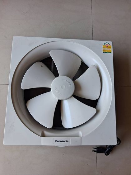 พัดลมระบายอากาศติดผนัง 12 นิ้ว Panasonic