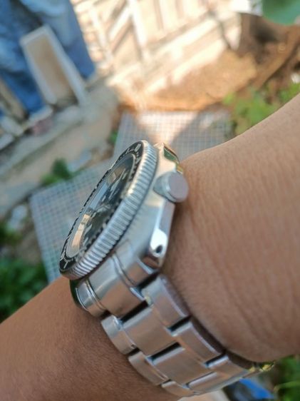 ขายนาฬิกามือสอง SEIKO Prospex Divers 200m.Men's Automatic ตะพาบดำ เครื่อง 4r35 เดินปรกติ ขนาดหน้า 43-47มม.รวมยม.สายยาวสภาพสวย ใส่ลุย กันน้ำ  รูปที่ 6