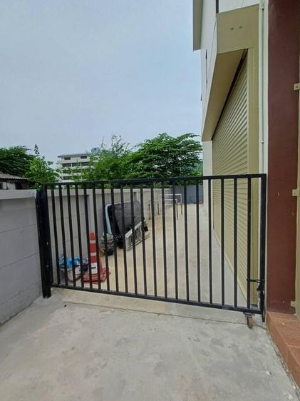 ให้เช่าทาวน์โฮม3.5ชั้นห้องมุม281ตร.ม.ย่านรามอินทราFashion Island เหมาะสำหรับออฟฟิศ ออนไลน์ ไลฟ์ขายของ ใกล้MRTรามอินทรา กม9 แอร์ครบทุกห้อง ผ รูปที่ 4