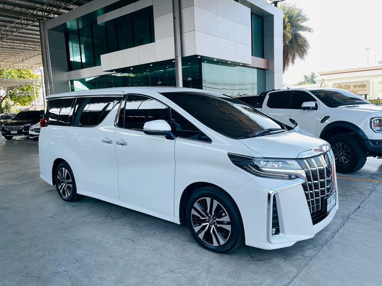 Toyota Alphard 2023 2.5 S C-Package Van เบนซิน ไม่ติดแก๊ส เกียร์อัตโนมัติ ขาว รูปที่ 2