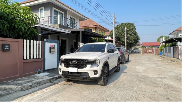Ford Everest 2023 2.0 Turbo Sport Van ดีเซล ไม่ติดแก๊ส เกียร์อัตโนมัติ ขาว รูปที่ 4