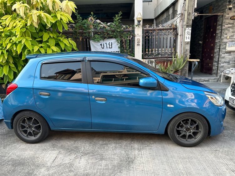รถ Mitsubishi Mirage 1.2 GLX สี ฟ้า