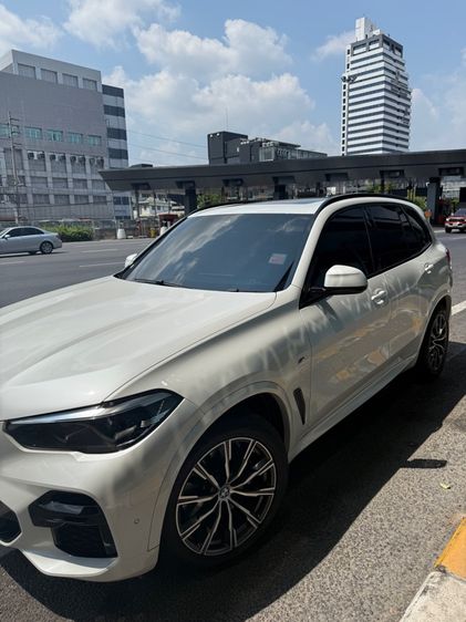 BMW X5 2023 3.0 xDrive30d M Sport 4WD ดีเซล เกียร์อัตโนมัติ ขาว รูปที่ 3