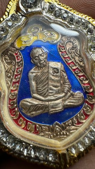 ปล่อยพระค่ะ