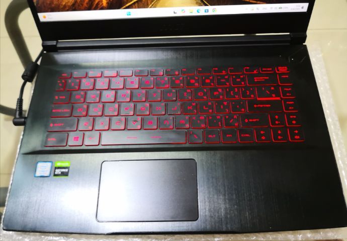 MSI GF63 Thin 9SCSR-656TH Gaming notebook สภาพสวย แบตใหม่ ใช้งานได้ครบ จบในเครื่องเดียว รูปที่ 6