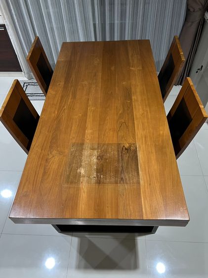 โต๊ะทานข้าวไม้สักขนาด 6 ที่นั่ง (180x90x80 cm) + เก้าอี้ไม้ 4 ตัว งานไม้ทั้งชุด แข็งแรง ทนทาน พร้อมใช้งาน รูปที่ 3