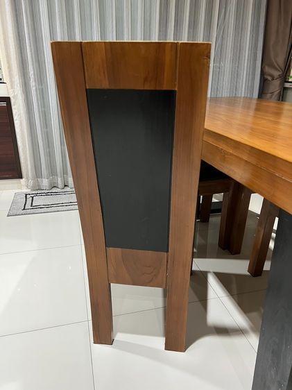 โต๊ะทานข้าวไม้สักขนาด 6 ที่นั่ง (180x90x80 cm) + เก้าอี้ไม้ 4 ตัว งานไม้ทั้งชุด แข็งแรง ทนทาน พร้อมใช้งาน รูปที่ 7