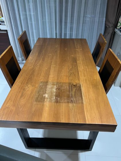 โต๊ะทานข้าวไม้สักขนาด 6 ที่นั่ง (180x90x80 cm) + เก้าอี้ไม้ 4 ตัว งานไม้ทั้งชุด แข็งแรง ทนทาน พร้อมใช้งาน รูปที่ 4