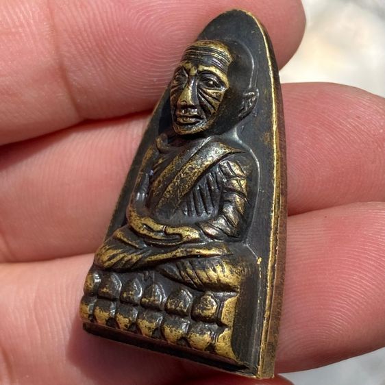 หลวงปู่ทวด เตารีดหลังหนังสือ เก่าๆ สวยมาก รูปที่ 3