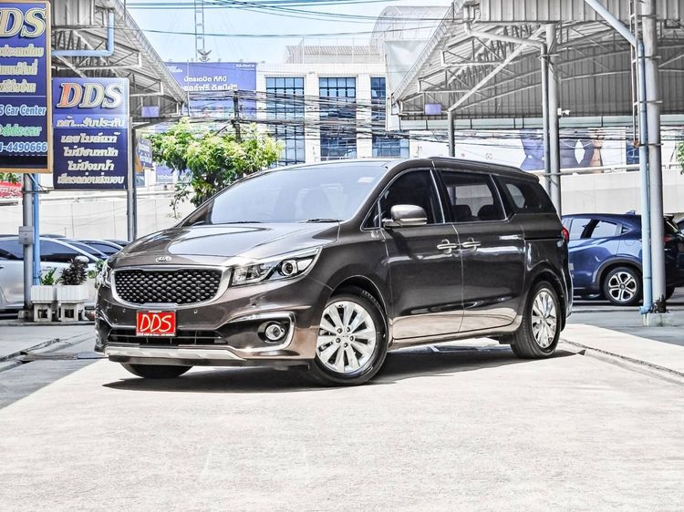 Kia Grand Carnival 2.2 EX ปี 2016 สภาพสวยมากๆ วิ่งมาเพียง 160,000 กม.