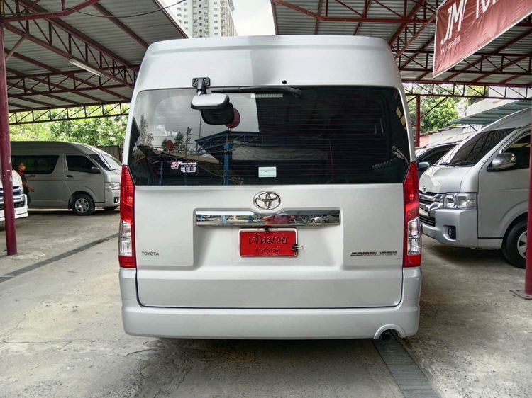 Toyota Commuter 2020 2.8 Van ดีเซล ไม่ติดแก๊ส เกียร์ธรรมดา เทา รูปที่ 3