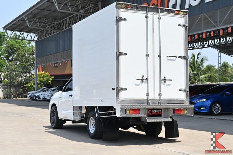 Toyota Hilux Revo 2023 2.4 Entry Pickup ดีเซล ไม่ติดแก๊ส เกียร์ธรรมดา ขาว รูปที่ 3