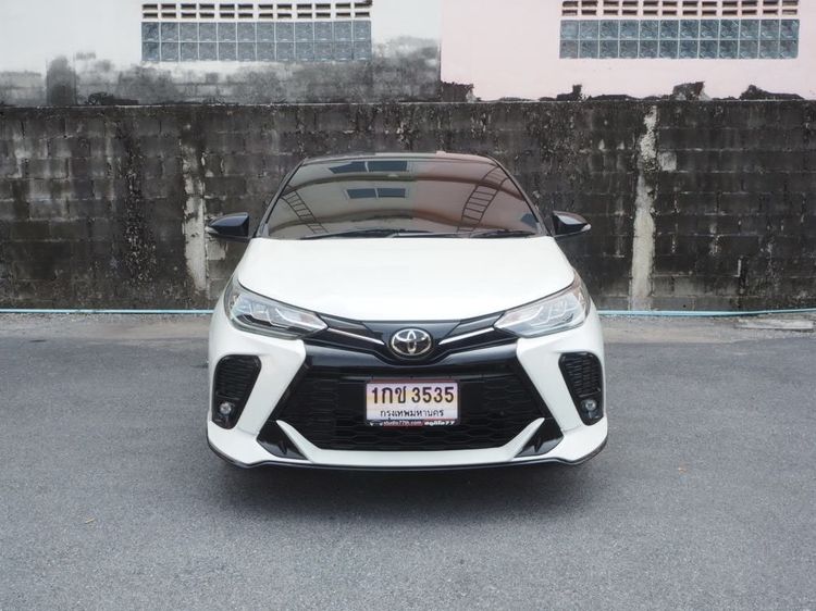 Toyota Yaris 2023 1.2 Sport Premium Sedan เบนซิน ไม่ติดแก๊ส เกียร์อัตโนมัติ ขาว รูปที่ 3