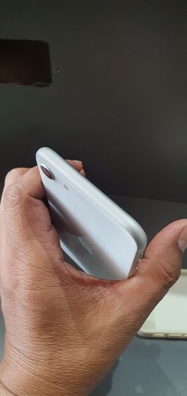 ขาย iPhone SE 2020 รูปที่ 2