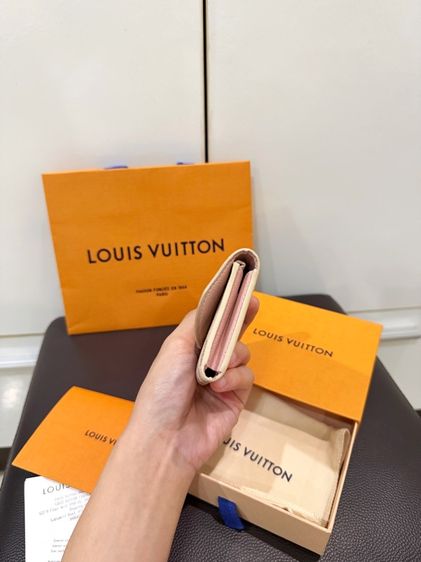 Louis Vuitton  รูปที่ 3