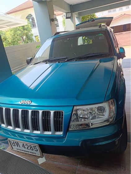 รถ Jeep Cherokee 4.0 Limited 4WD สี เขียว