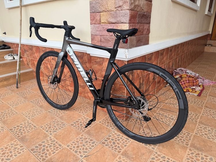 pinelli r780 ปี2026 ไซส์51