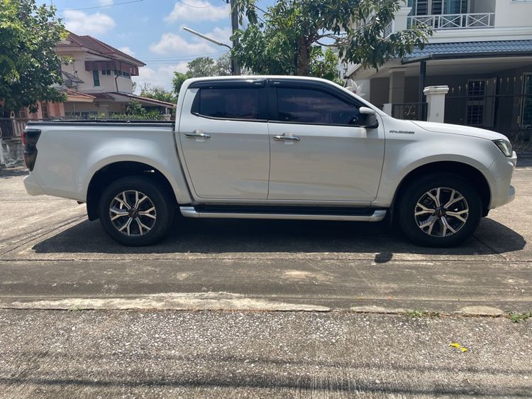 Isuzu D-MAX 2022 3.0 Hi-Lander M Pickup ดีเซล ไม่ติดแก๊ส เกียร์อัตโนมัติ ขาว รูปที่ 4