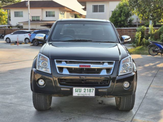 Isuzu D-MAX 2011 2.5 Hi-Lander X-Series ดีเซล เกียร์ธรรมดา ดำ รูปที่ 3