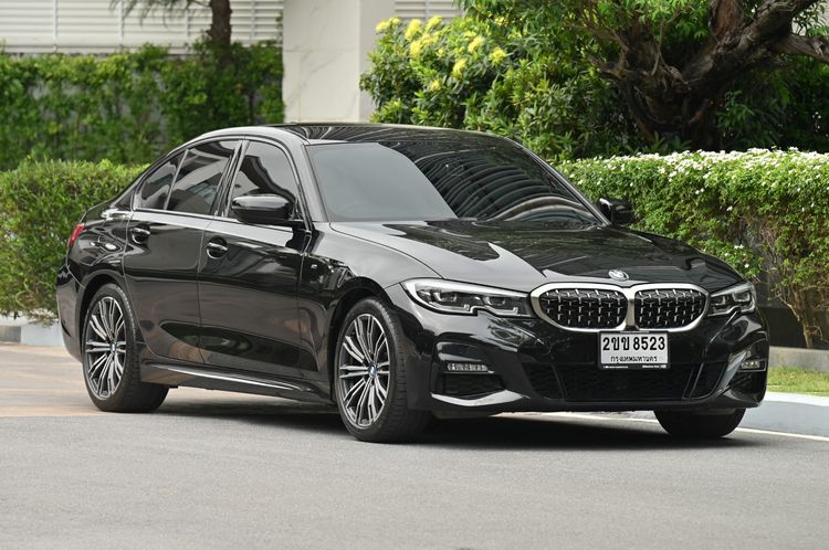BMW Series 3 2021 320d Sedan ดีเซล ไม่ติดแก๊ส เกียร์อัตโนมัติ ดำ รูปที่ 2