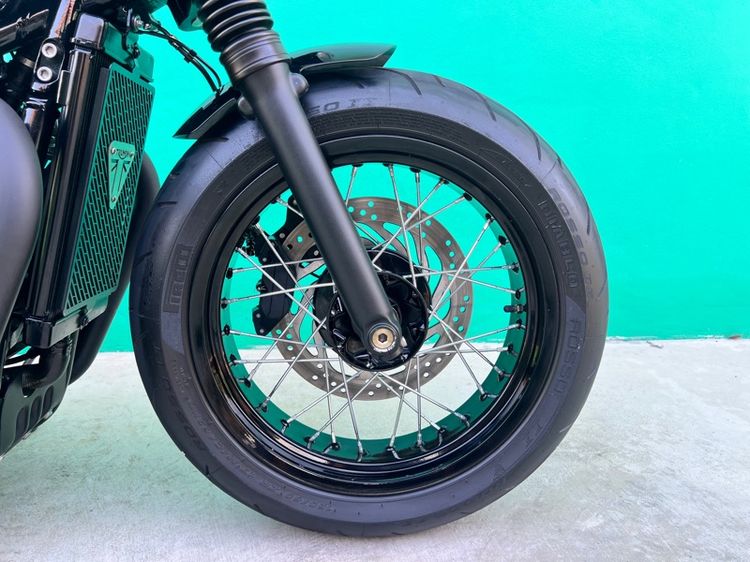 Triumph Bonneville Bobber 2017 วิ่ง7,000 โล รูปที่ 10