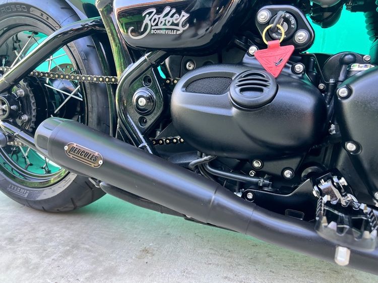 Triumph Bonneville Bobber 2017 วิ่ง7,000 โล รูปที่ 6