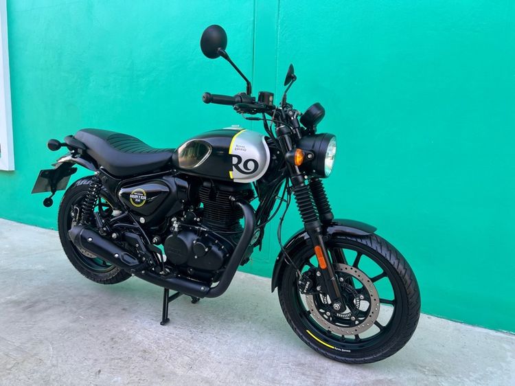 Royal enfield Hunter 350 ปี22จด23 สีดำ เทา วิ่ง4,000โล  รถมือเดียว  รูปที่ 2
