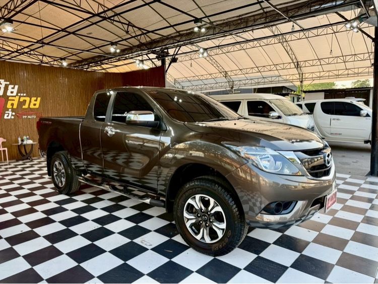 รถ Mazda BT-50 Pro 2.2 Hi-Racer สี เทา
