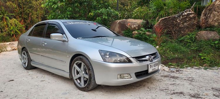 Honda Accord 2006 2.4 E i-VTEC Sedan เบนซิน ไม่ติดแก๊ส เกียร์อัตโนมัติ บรอนซ์เงิน รูปที่ 4