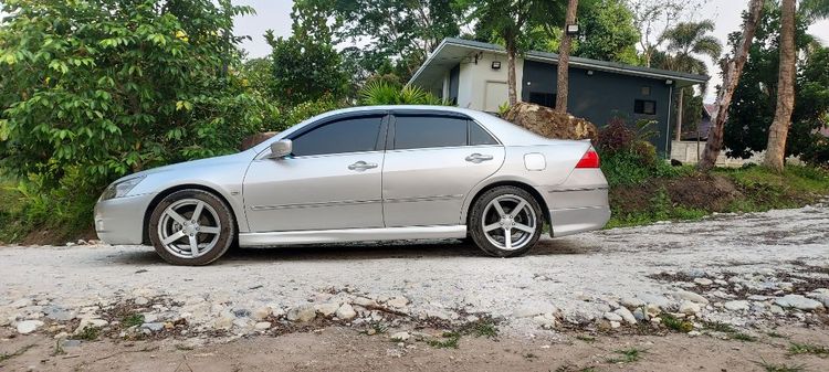 Honda Accord 2006 2.4 E i-VTEC Sedan เบนซิน ไม่ติดแก๊ส เกียร์อัตโนมัติ บรอนซ์เงิน รูปที่ 2