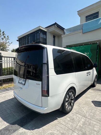 Hyundai Staria 2023 PREMIUM 2.2 Utility-car ดีเซล เกียร์อัตโนมัติ ขาว รูปที่ 3