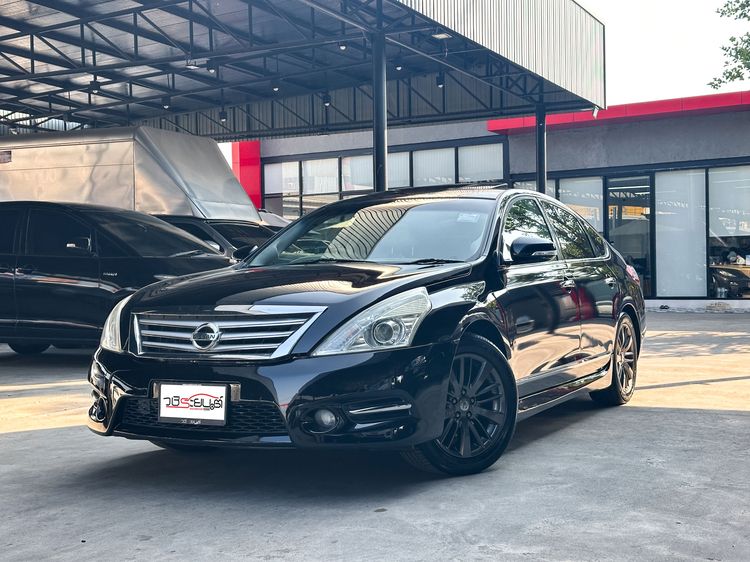 รถ Nissan Teana 2.5 250 XV สี ดำ