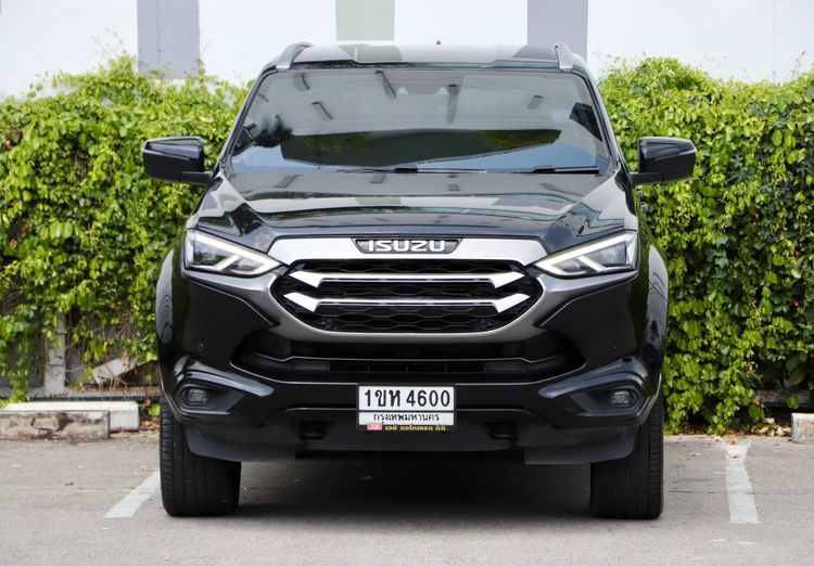 Isuzu MU-X 2021 3.0 Ultimate AT 4WD Utility-car ดีเซล ไม่ติดแก๊ส เกียร์อัตโนมัติ ดำ รูปที่ 2